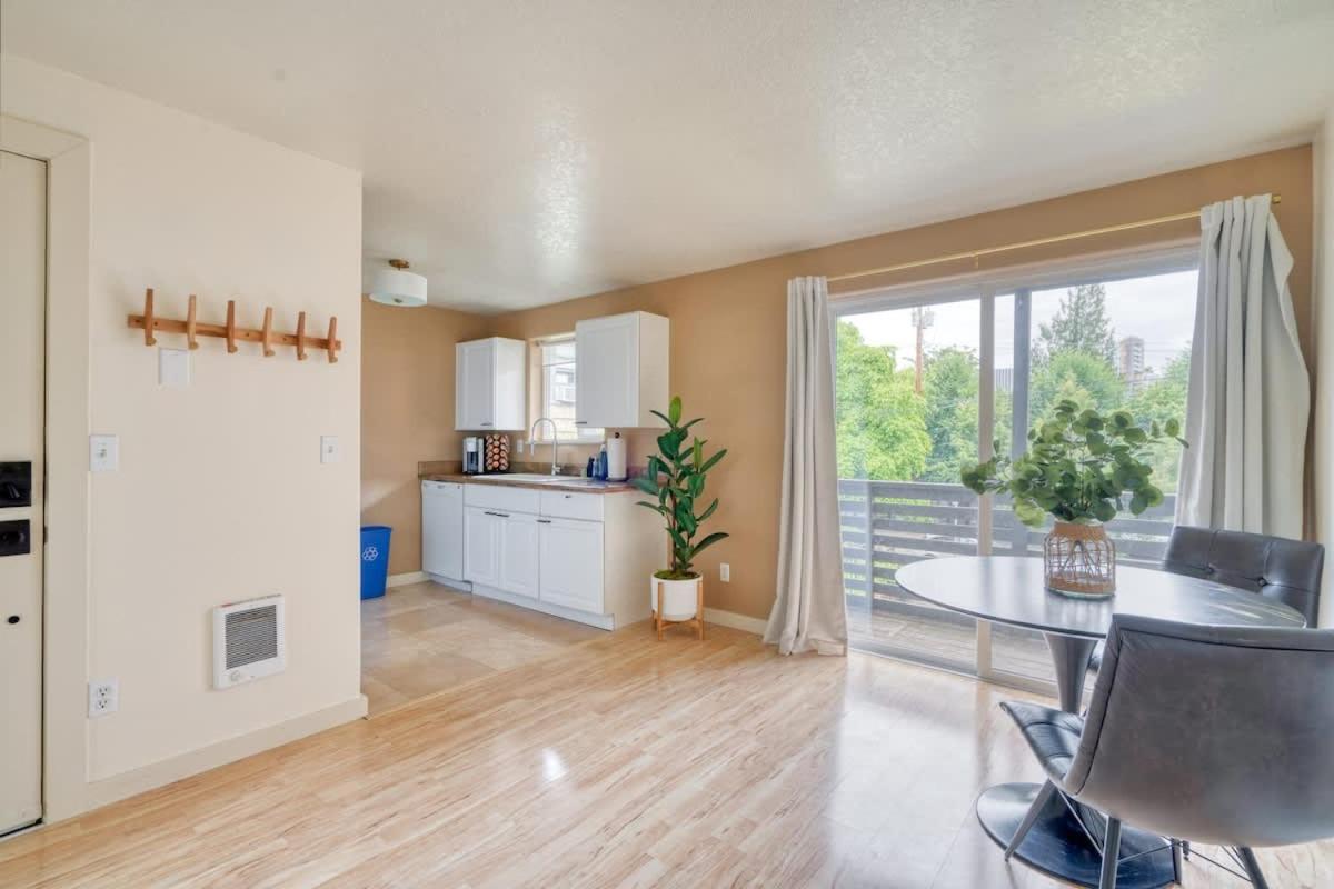 - Adorable Bright 1 Bed Near Ohsu Appartement *